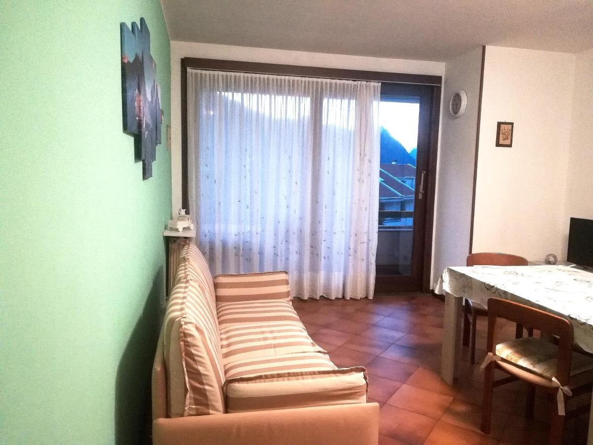 Valsassina Rent Apartment Introbio Exterior foto