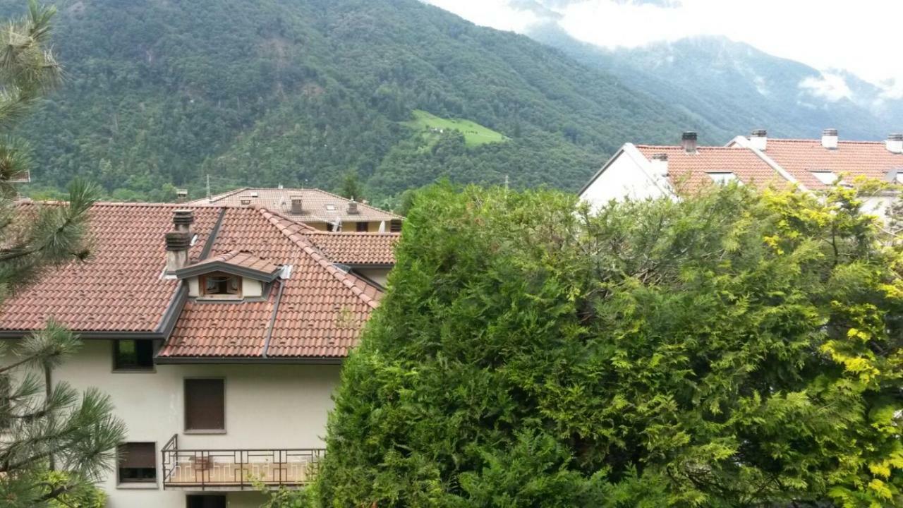 Valsassina Rent Apartment Introbio Exterior foto
